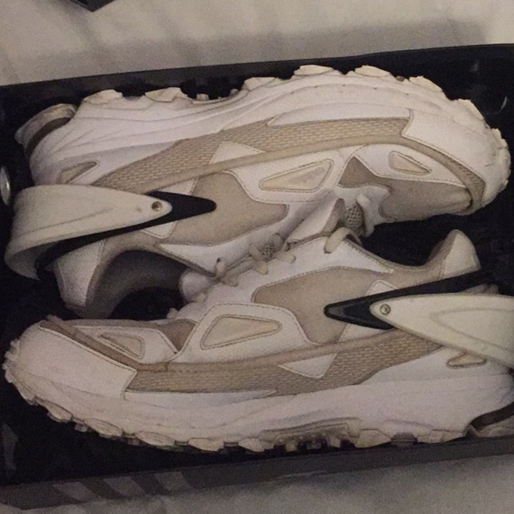 RAF simons response trails